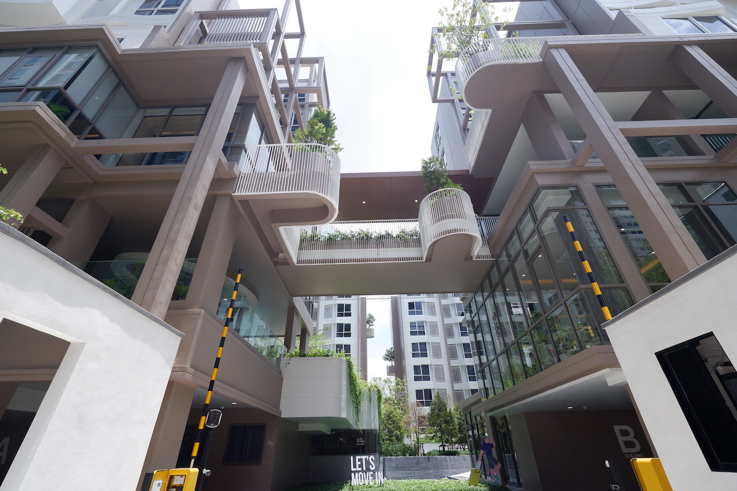 บลู พหลโยธิน 35 (blue Phahonyothin 35)