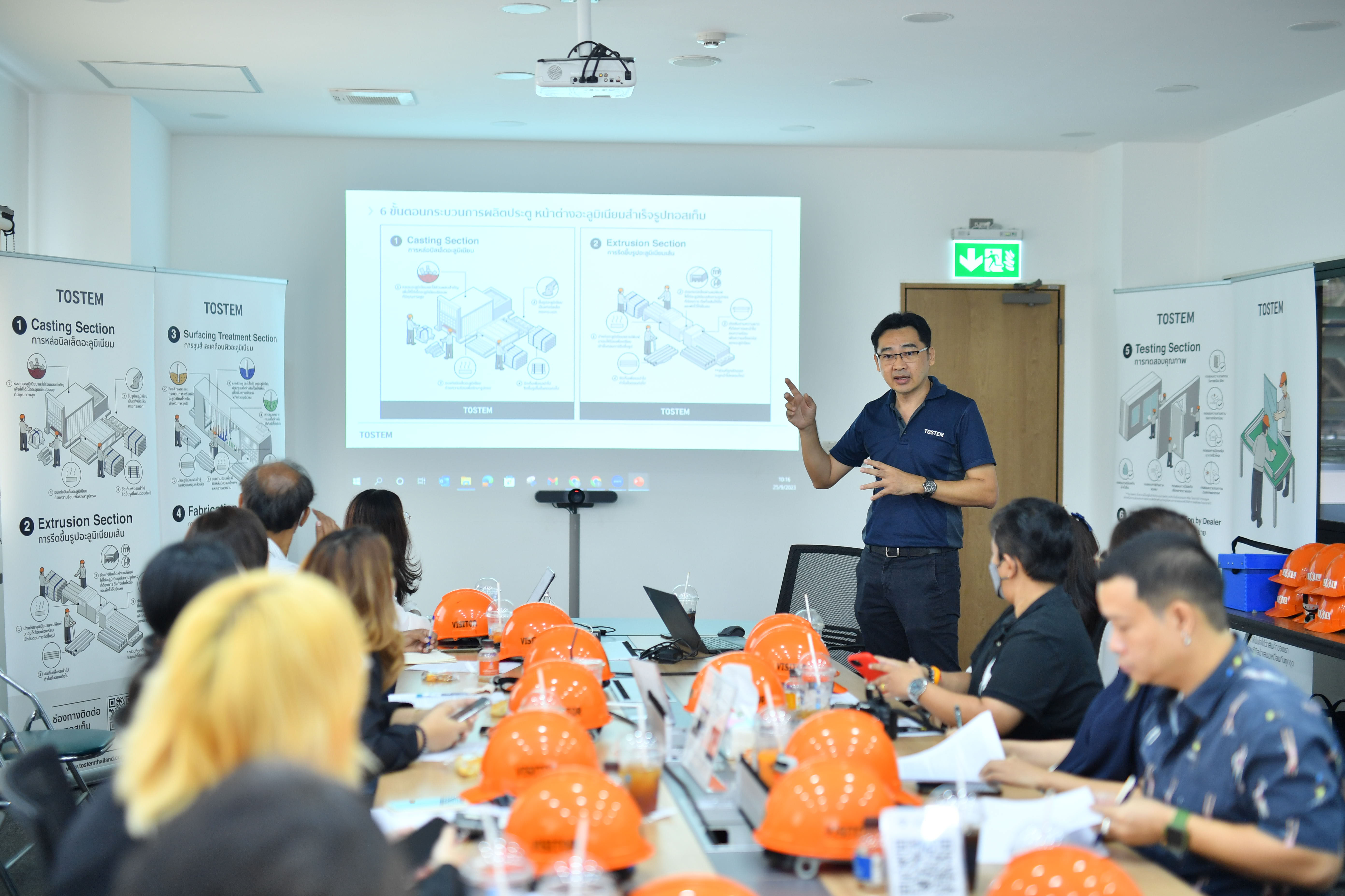 ทอสเท็ม เปิดโรงงานพาชมศูนย์นวัตกรรมและแสดงผลิตภัณฑ์ทอสเท็ม