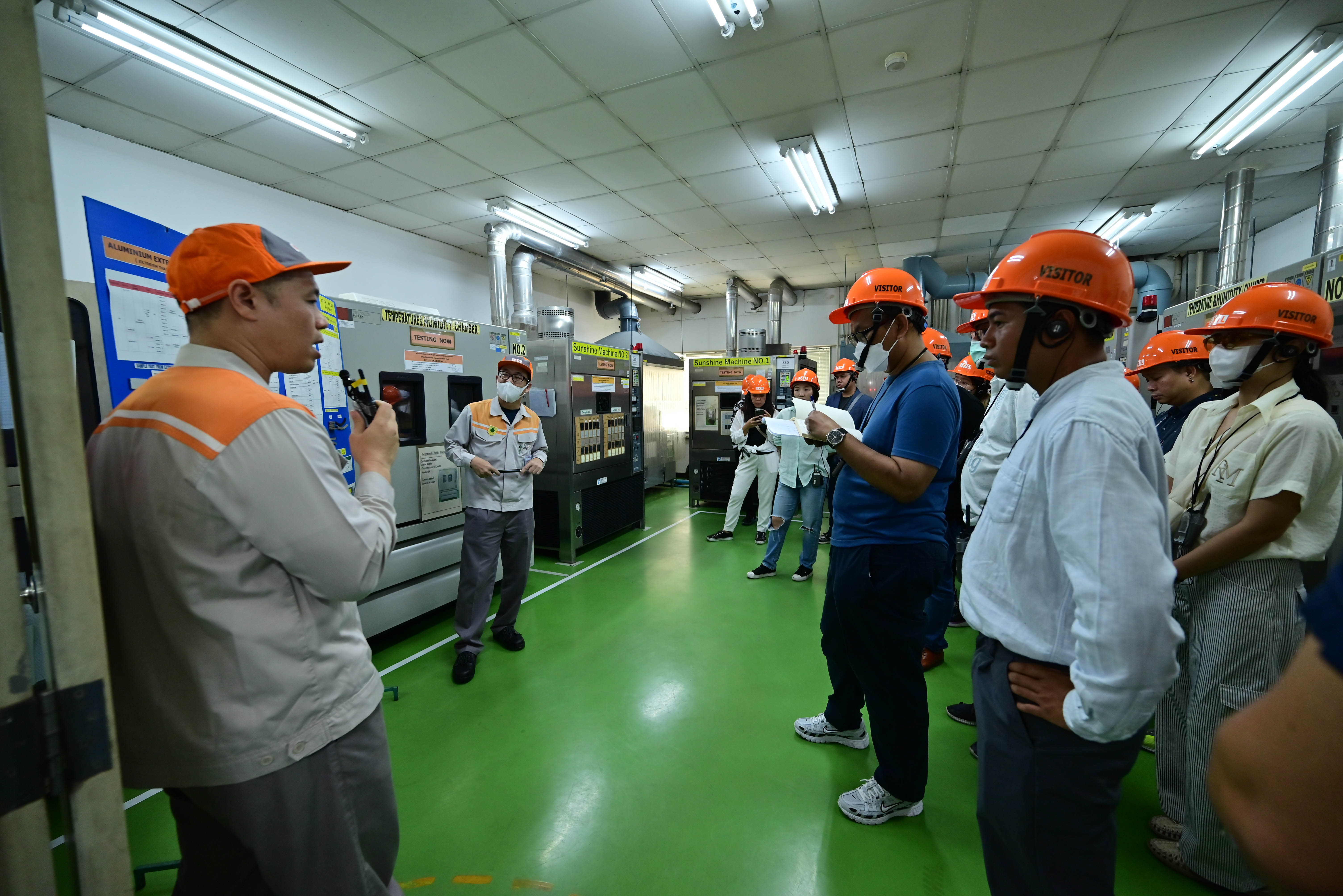 ทอสเท็ม เปิดโรงงานพาชมศูนย์นวัตกรรมและแสดงผลิตภัณฑ์ทอสเท็ม